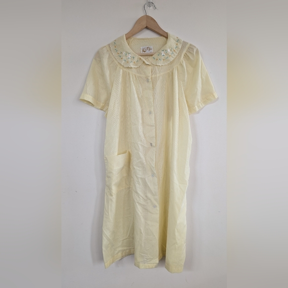Vintage Katz Made In USA 1950s 60s Yellow Embroidered Sheer Housecoat L Large